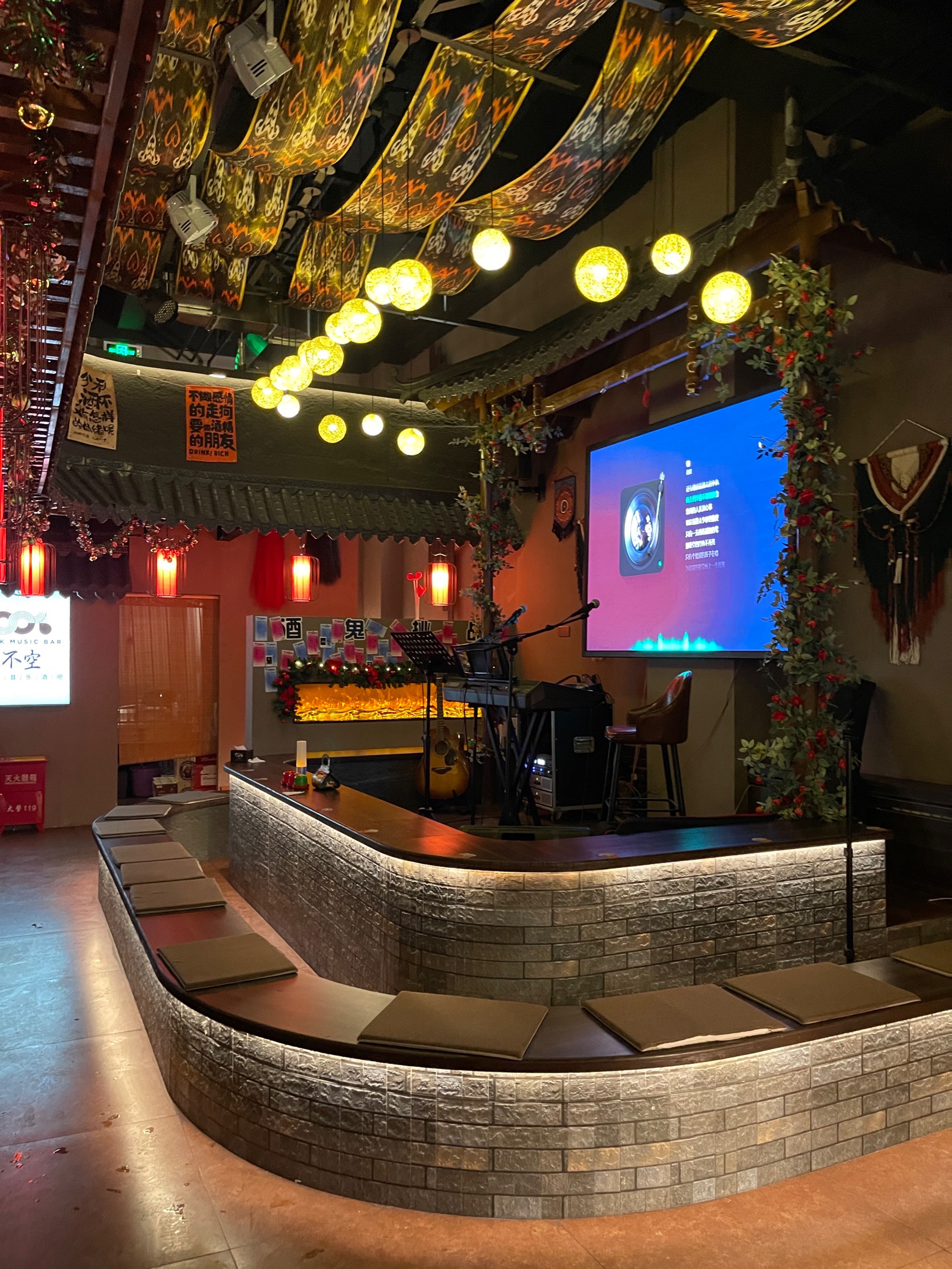 长治商务ktv划算吗值不值得去-黎城县ktv预订